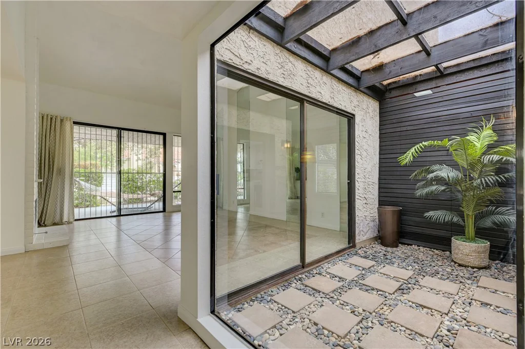 2695 San Lago, Las Vegas, NV 89121