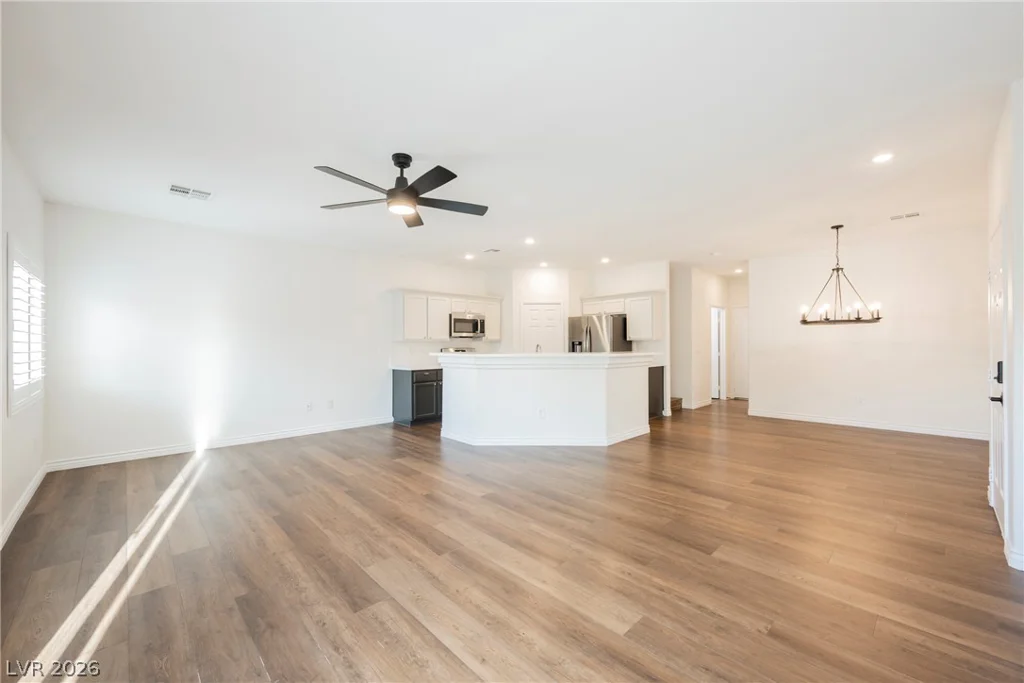 1282 Capital Gains, Henderson, NV 89074