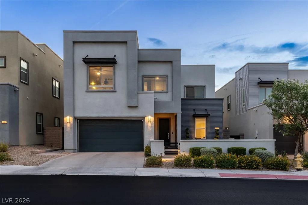 743 Glowing Horizon, Henderson, NV 89052