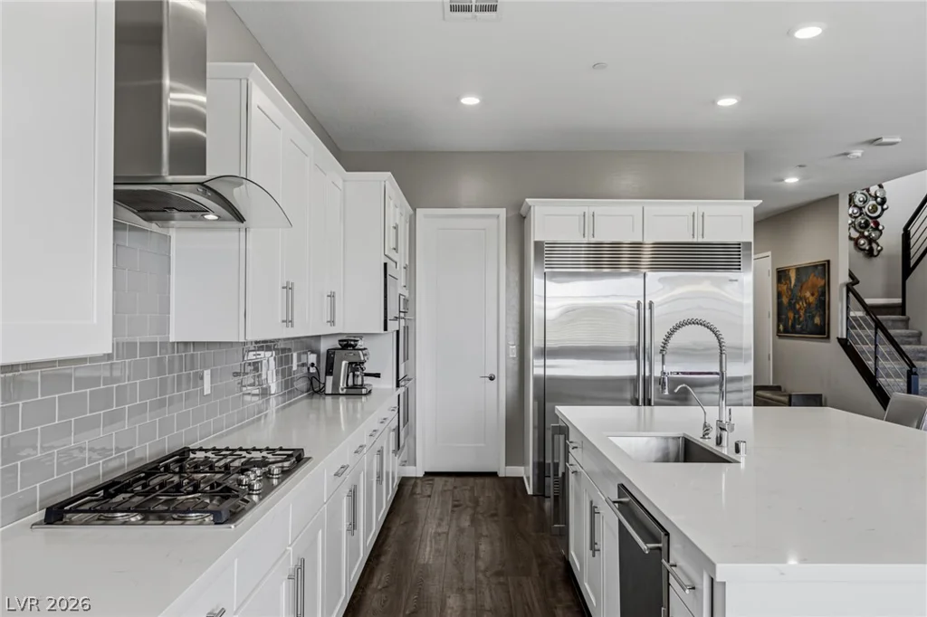 743 Glowing Horizon, Henderson, NV 89052