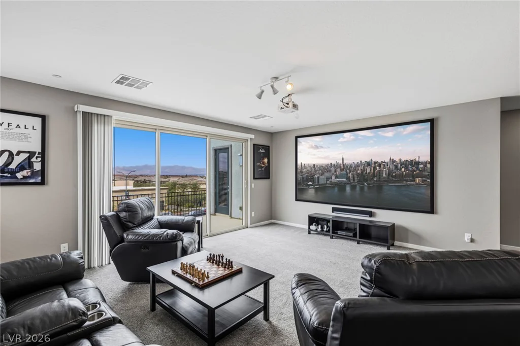 743 Glowing Horizon, Henderson, NV 89052