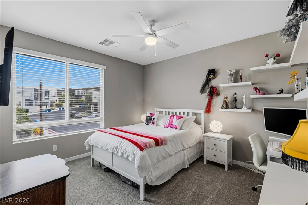 743 Glowing Horizon, Henderson, NV 89052