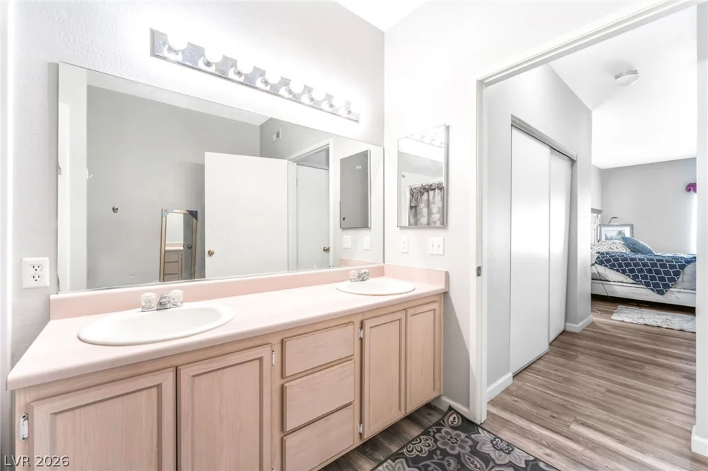 7241 Indian Creek, Las Vegas, NV 89149