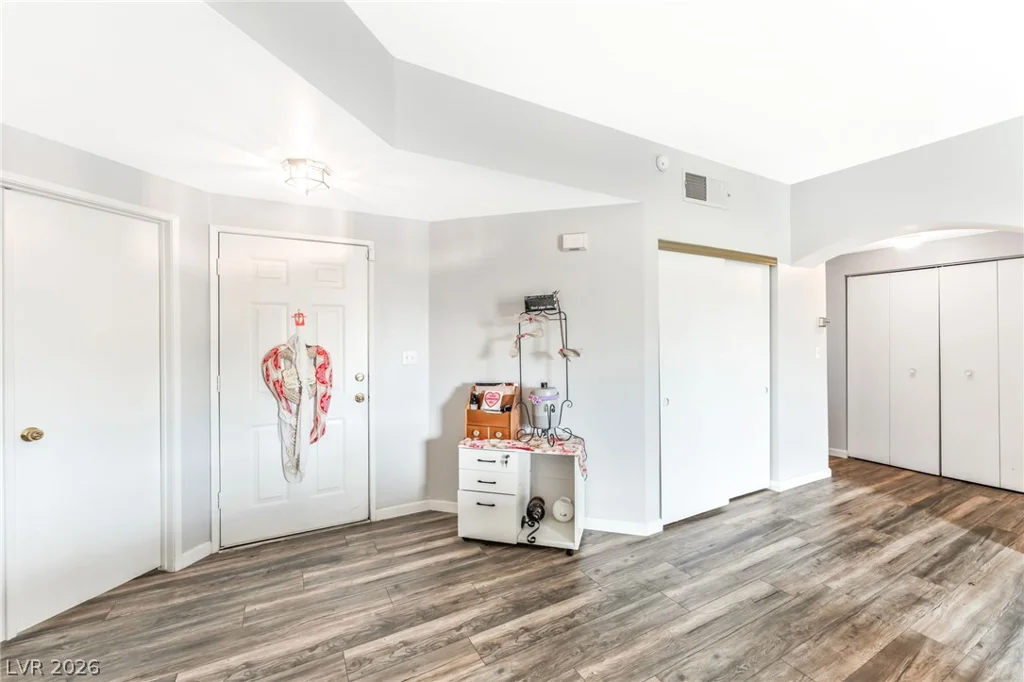 7241 Indian Creek, Las Vegas, NV 89149
