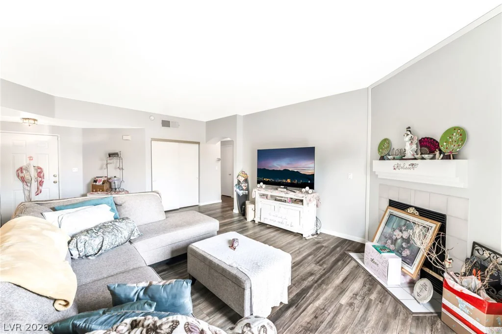 7241 Indian Creek, Las Vegas, NV 89149