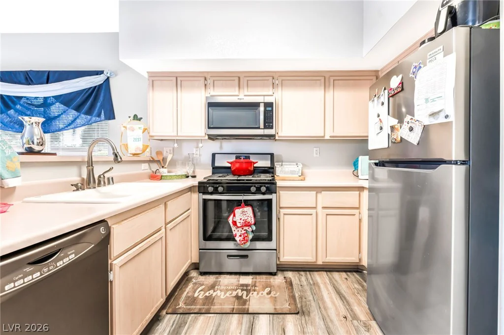 7241 Indian Creek, Las Vegas, NV 89149