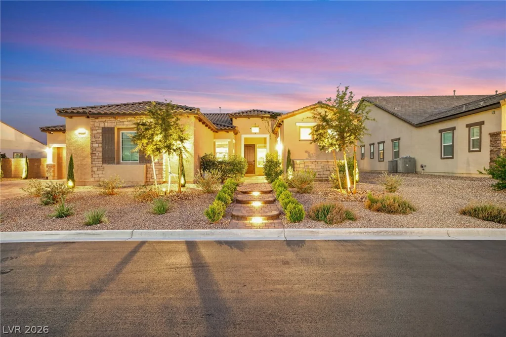 8535 Longmire, Las Vegas, NV 89143