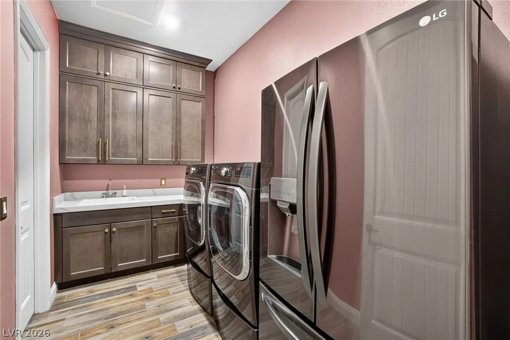 8535 Longmire, Las Vegas, NV 89143