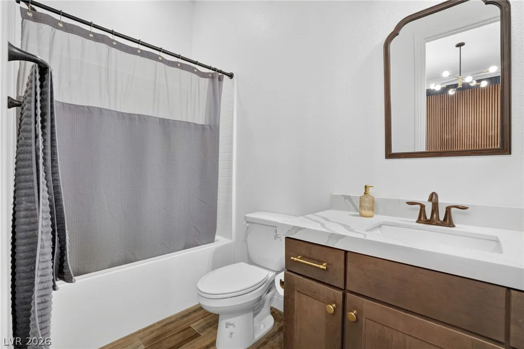 8535 Longmire, Las Vegas, NV 89143