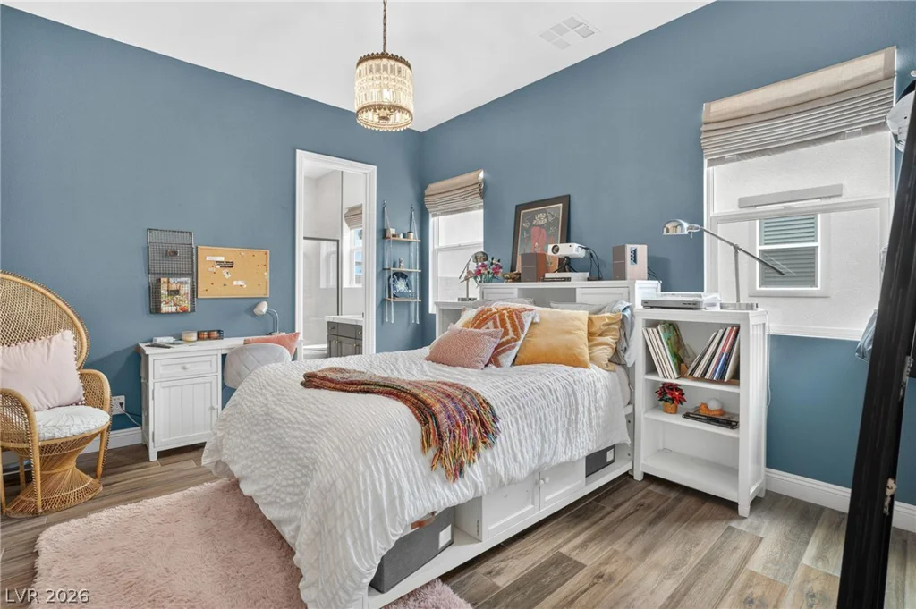 8535 Longmire, Las Vegas, NV 89143