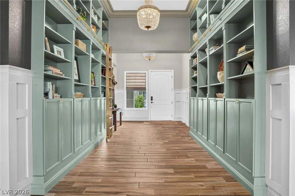 8535 Longmire, Las Vegas, NV 89143