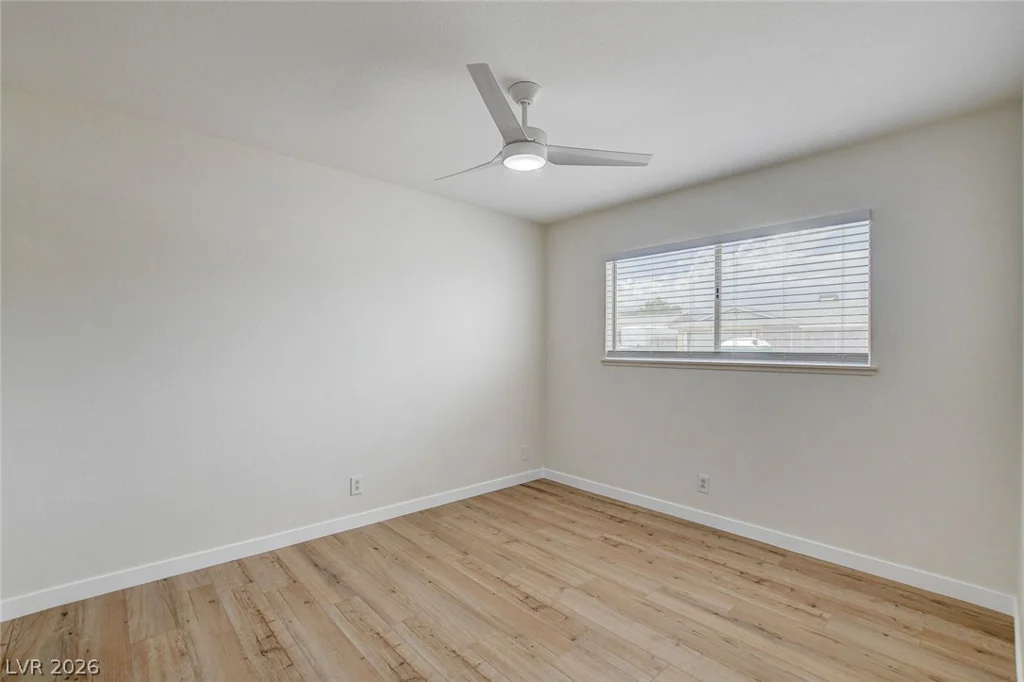717 Palmhurst, Las Vegas, NV 89145