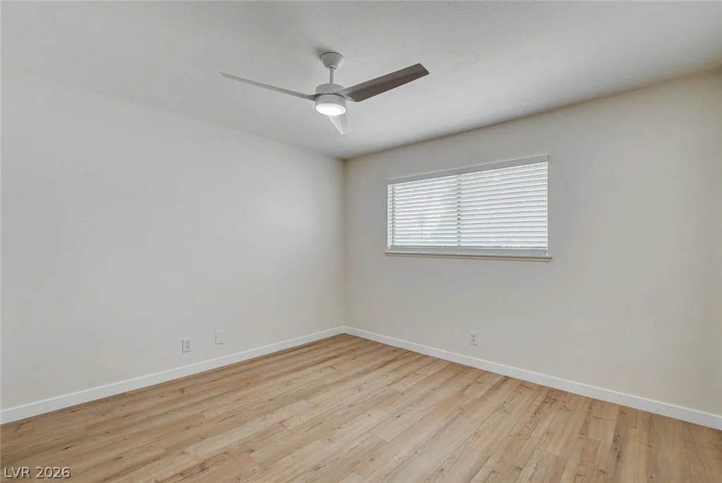 717 Palmhurst, Las Vegas, NV 89145