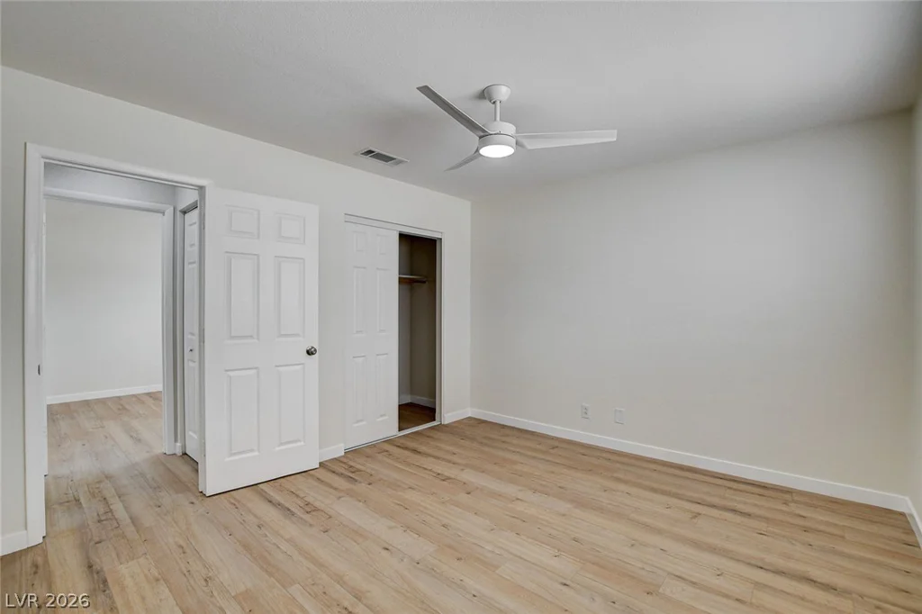 717 Palmhurst, Las Vegas, NV 89145