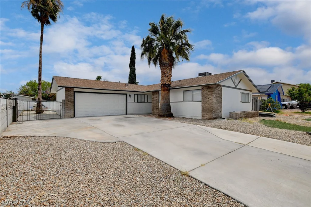 717 Palmhurst, Las Vegas, NV 89145