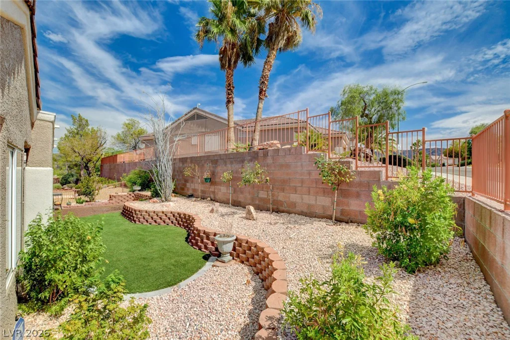 2025 Poppywood, Henderson, NV 89012