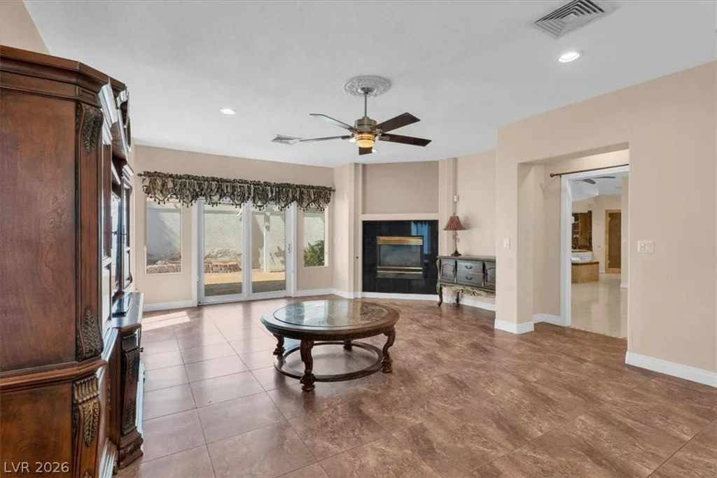 7956 Marbella, Las Vegas, NV 89128