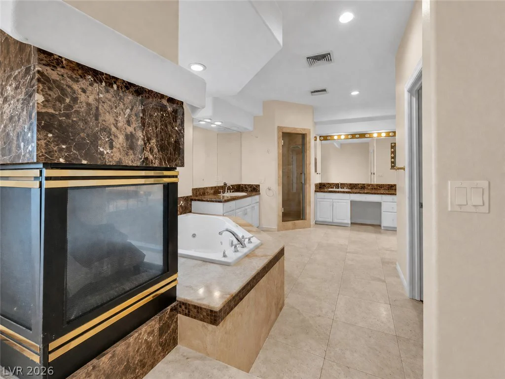 7956 Marbella, Las Vegas, NV 89128