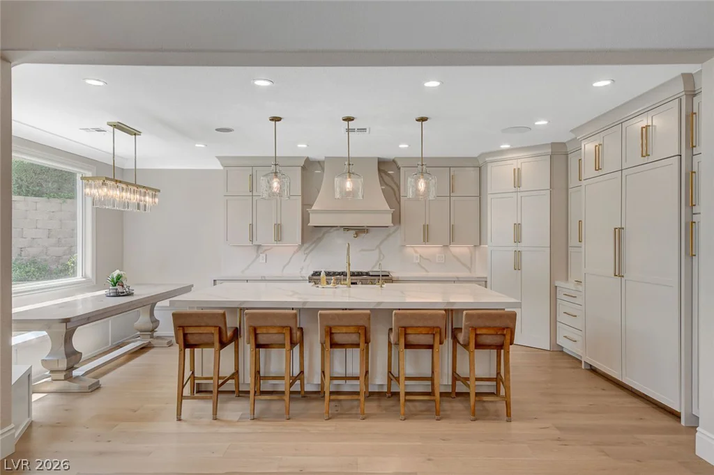 525 Cabrera, Las Vegas, NV 89138