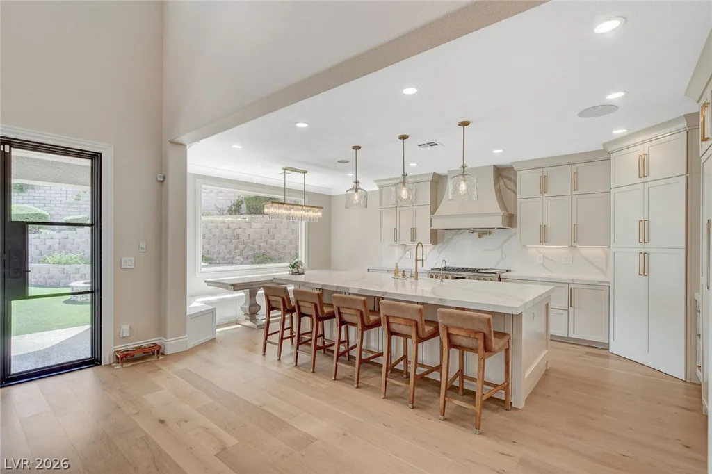 525 Cabrera, Las Vegas, NV 89138