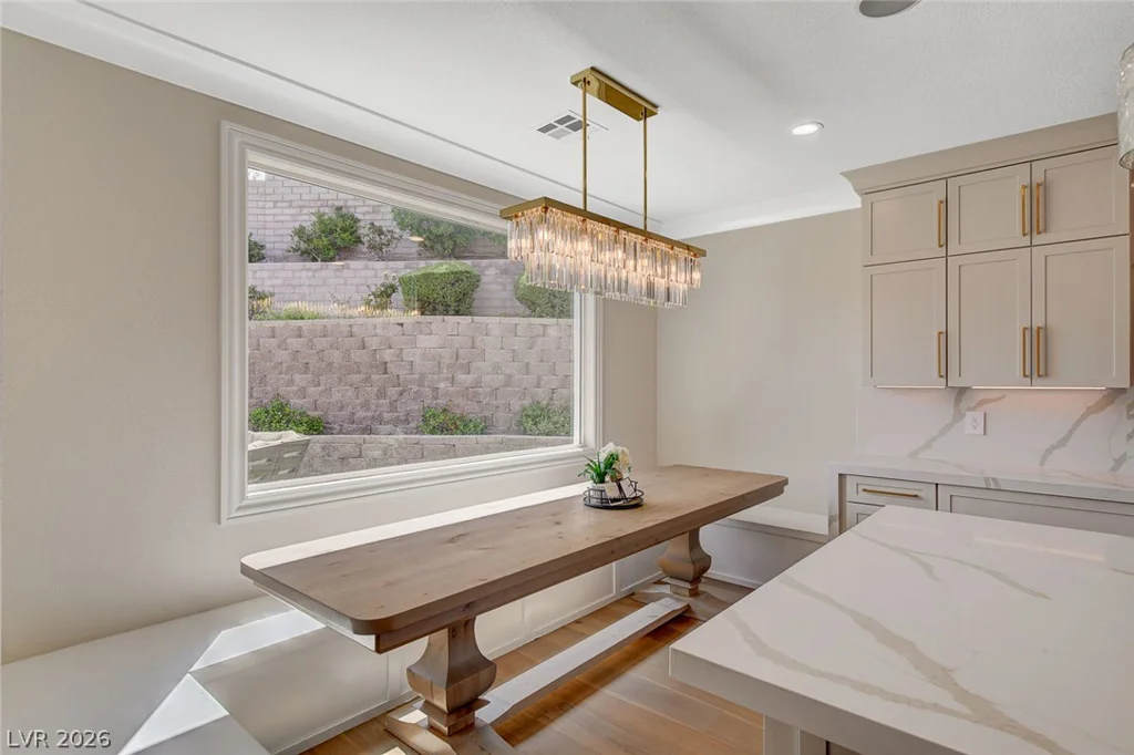 525 Cabrera, Las Vegas, NV 89138