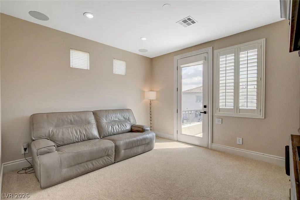525 Cabrera, Las Vegas, NV 89138