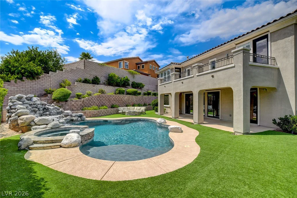 525 Cabrera, Las Vegas, NV 89138