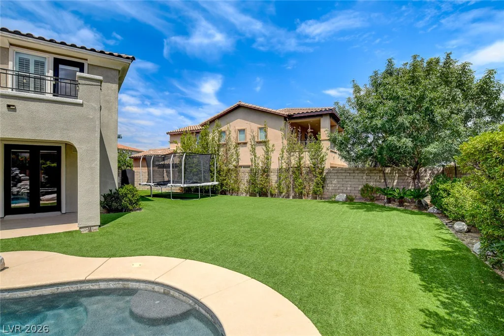 525 Cabrera, Las Vegas, NV 89138