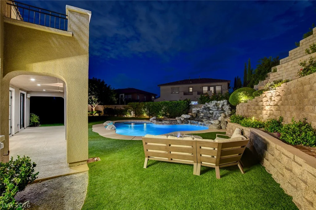 525 Cabrera, Las Vegas, NV 89138