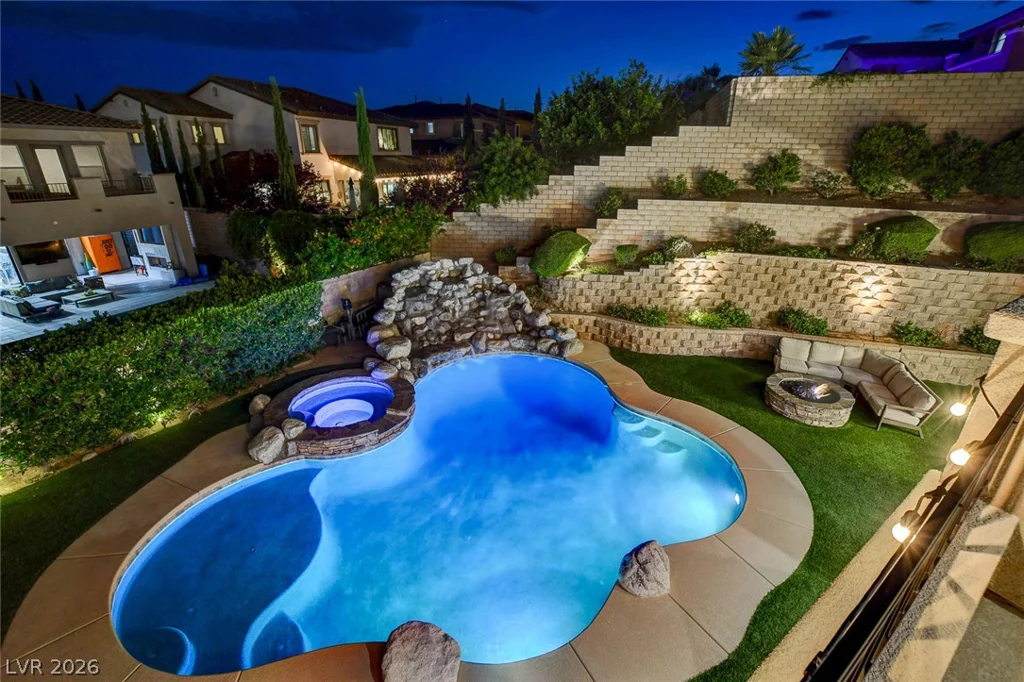 525 Cabrera, Las Vegas, NV 89138