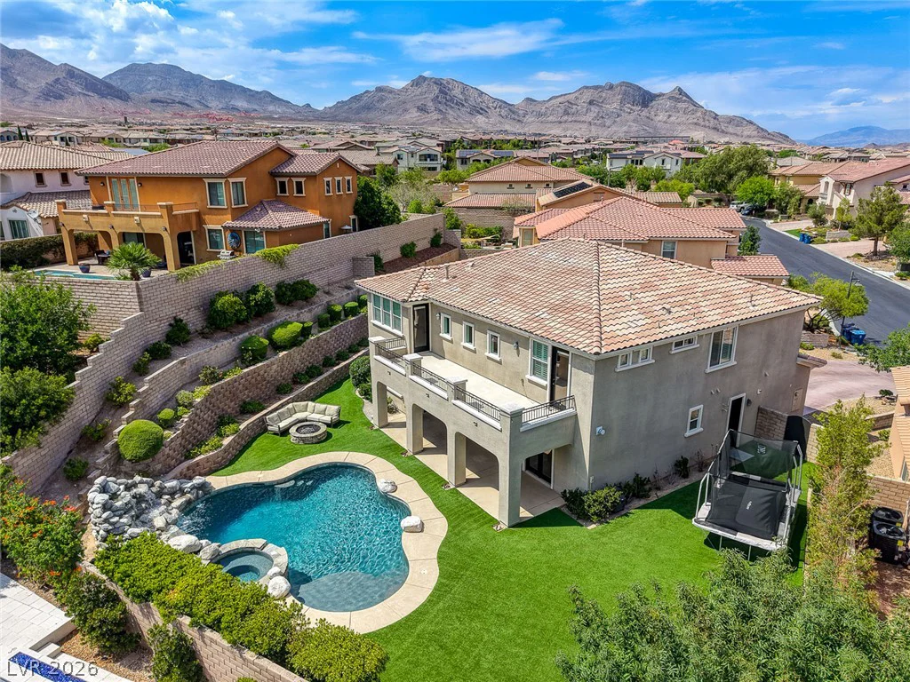 525 Cabrera, Las Vegas, NV 89138