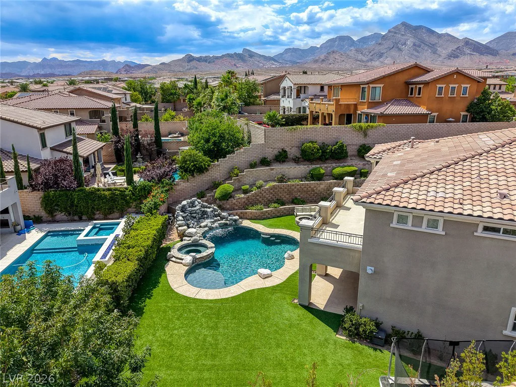 525 Cabrera, Las Vegas, NV 89138