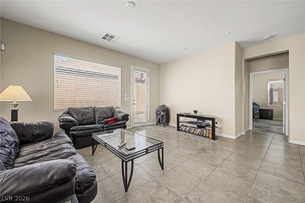 32 Buffalo Gap, North Las Vegas, NV 89084