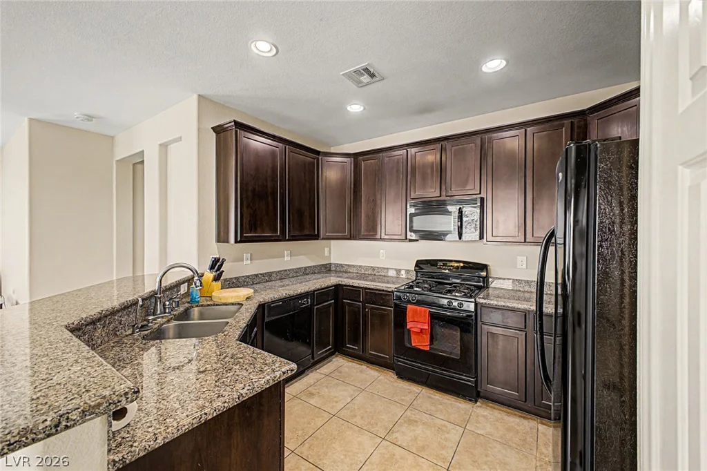 32 Buffalo Gap, North Las Vegas, NV 89084