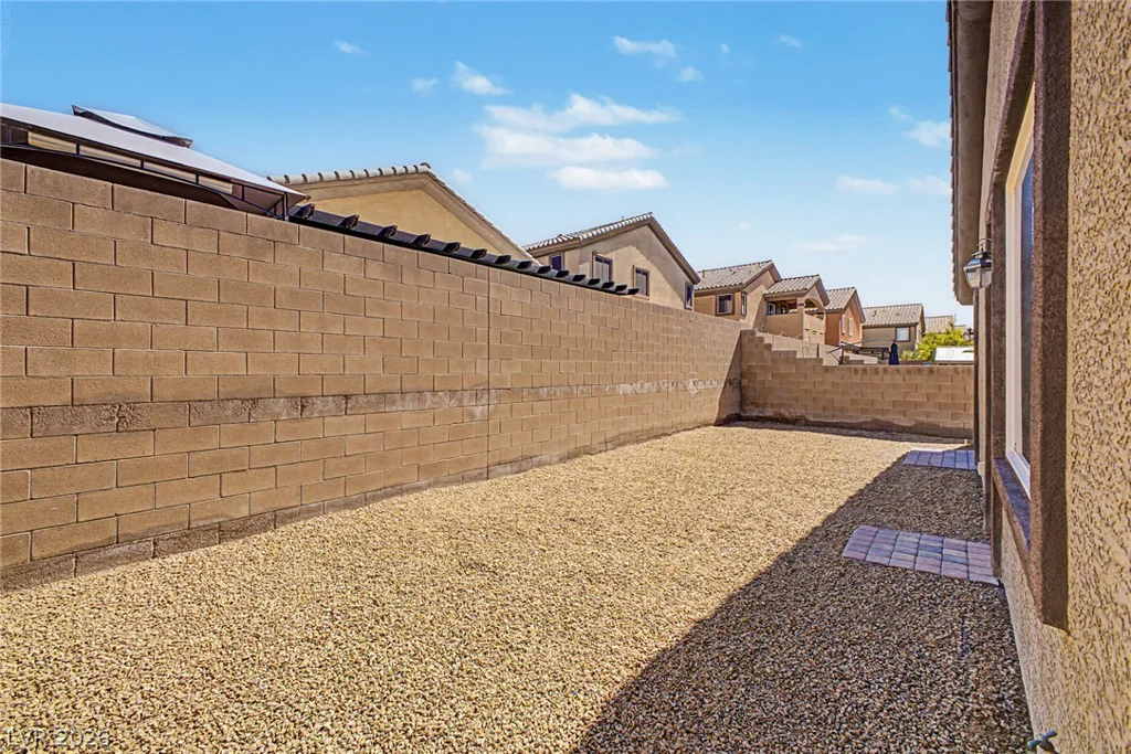 32 Buffalo Gap, North Las Vegas, NV 89084