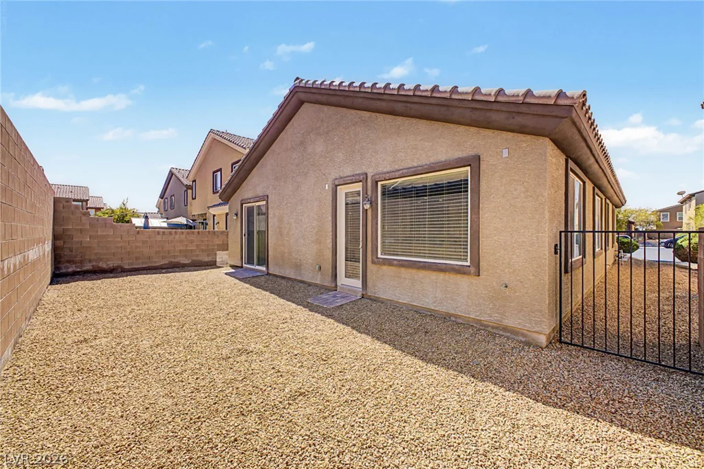 32 Buffalo Gap, North Las Vegas, NV 89084
