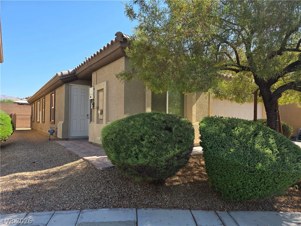 32 Buffalo Gap, North Las Vegas, NV 89084