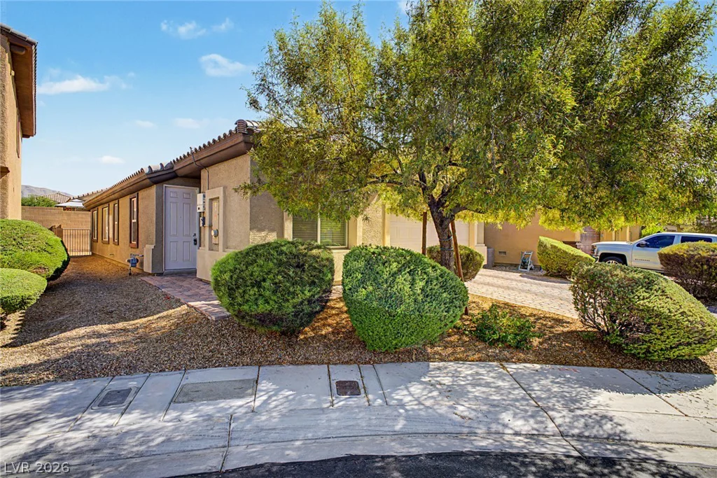 32 Buffalo Gap, North Las Vegas, NV 89084