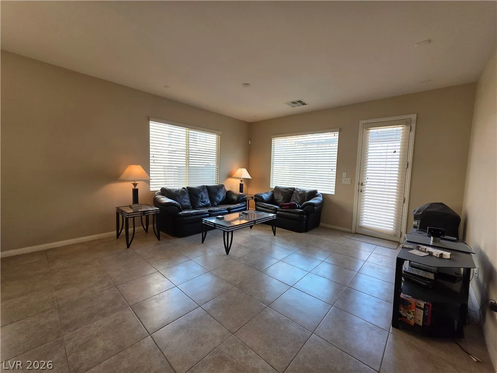 32 Buffalo Gap, North Las Vegas, NV 89084
