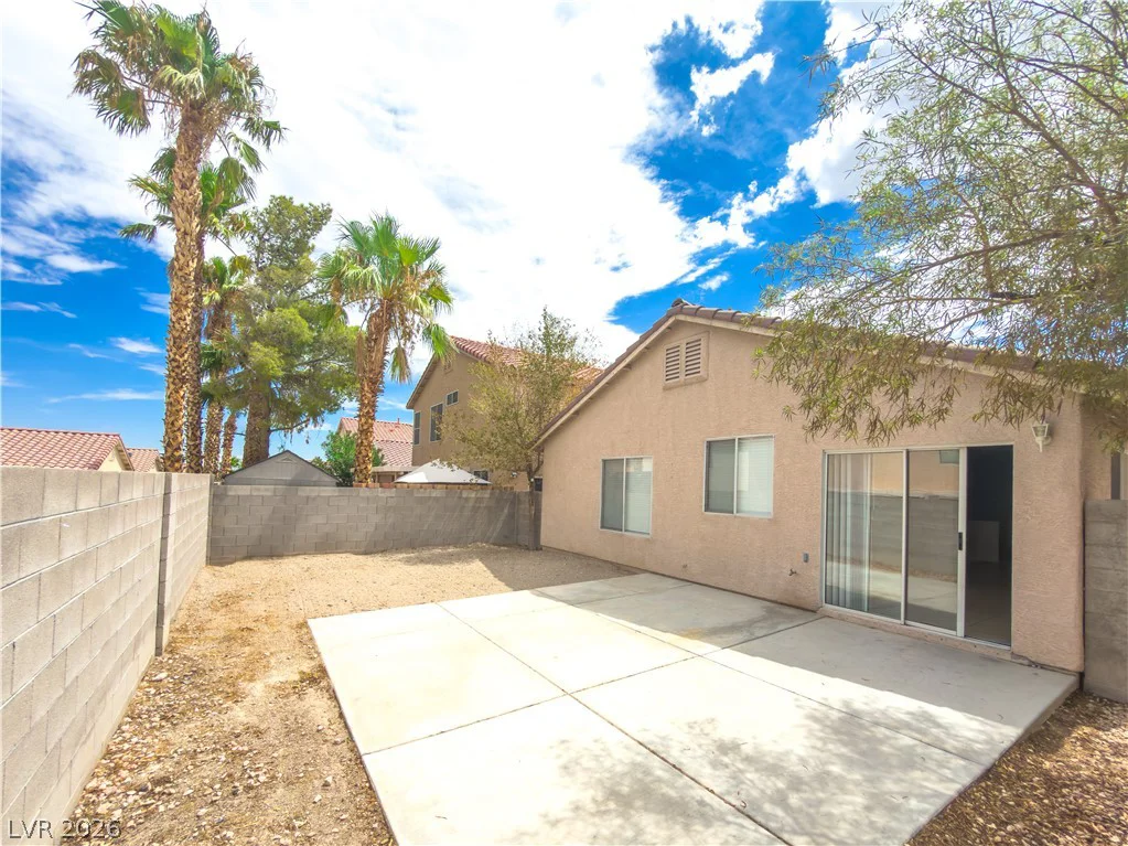 8616 Shady Pines, Las Vegas, NV 89143