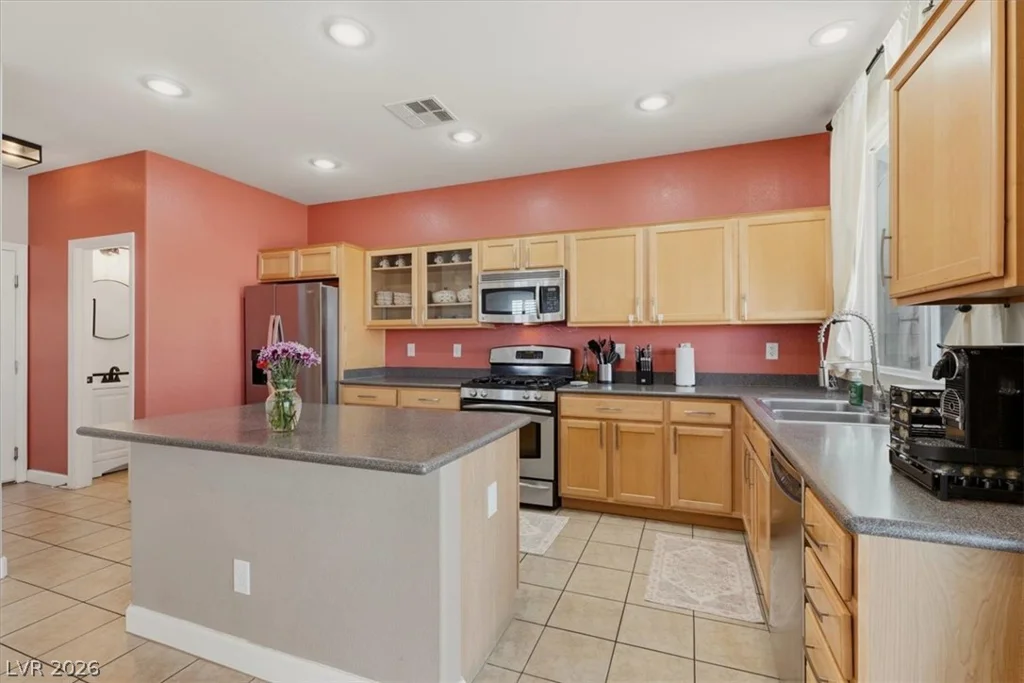 7740 Albright Peak, Las Vegas, NV 89166