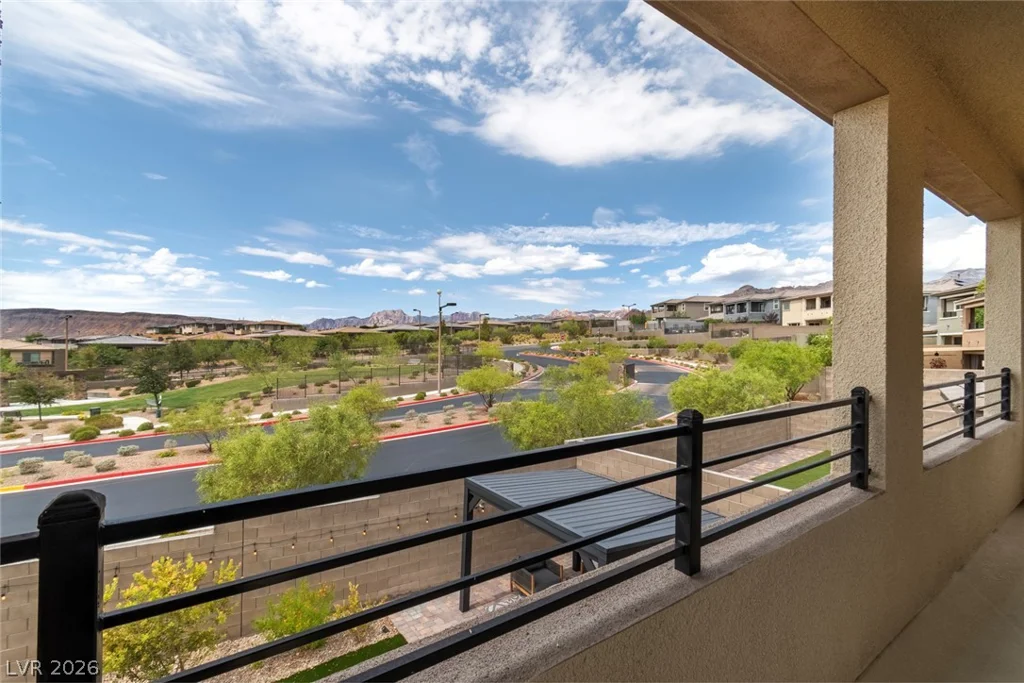 12571 Huckleberry Oak, Las Vegas, NV 89138