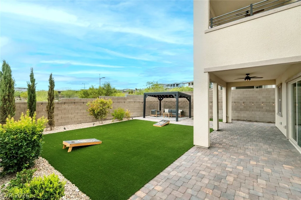 12571 Huckleberry Oak, Las Vegas, NV 89138