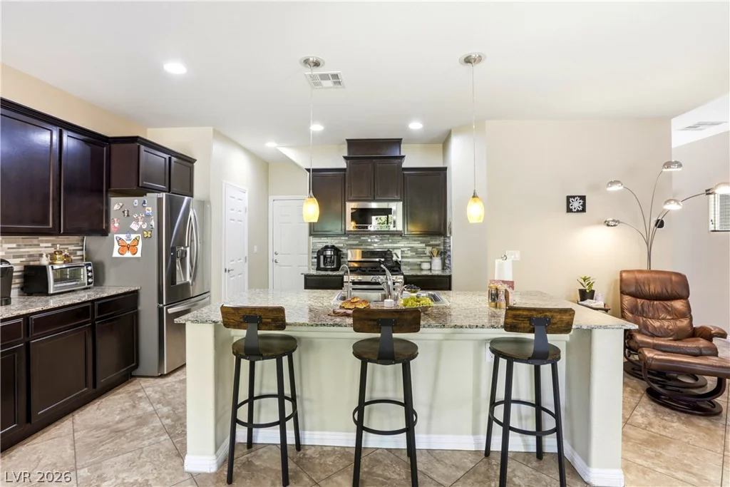 2815 Rough Green, Las Vegas, NV 89117