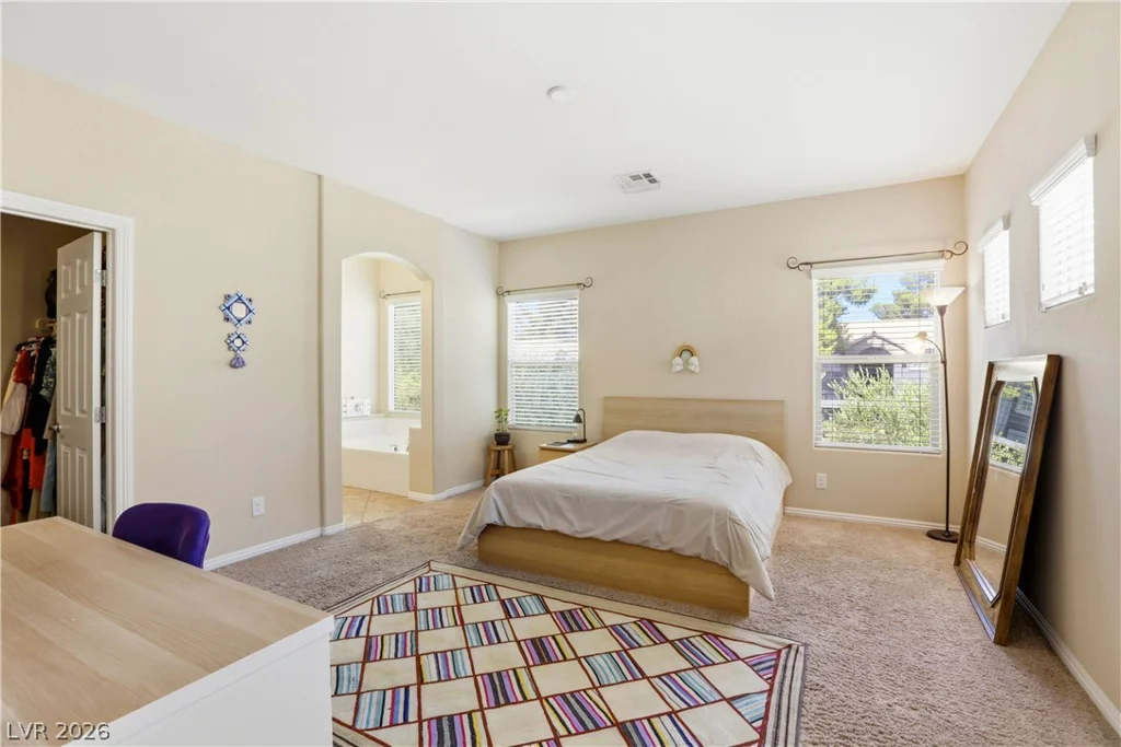 2815 Rough Green, Las Vegas, NV 89117