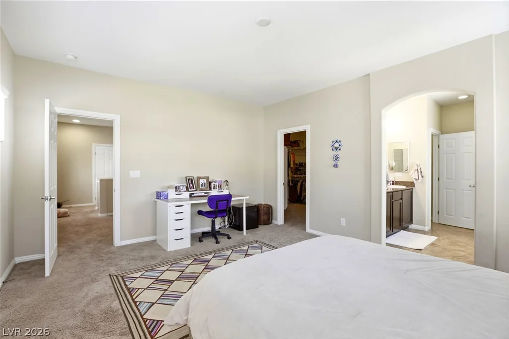 2815 Rough Green, Las Vegas, NV 89117