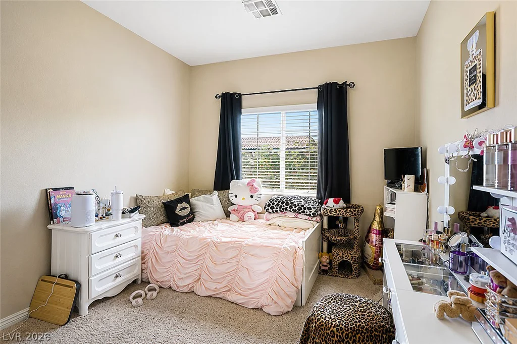 2815 Rough Green, Las Vegas, NV 89117
