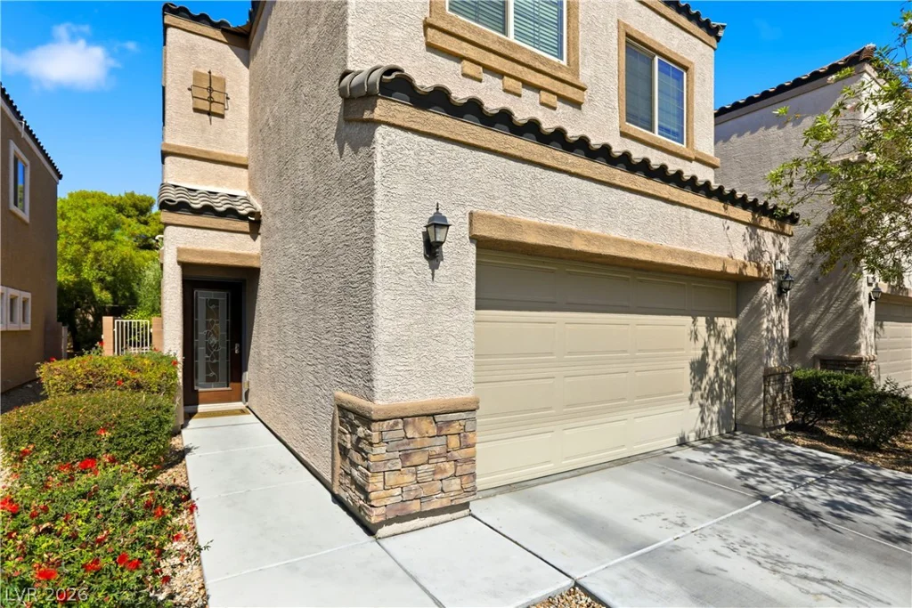 2815 Rough Green, Las Vegas, NV 89117