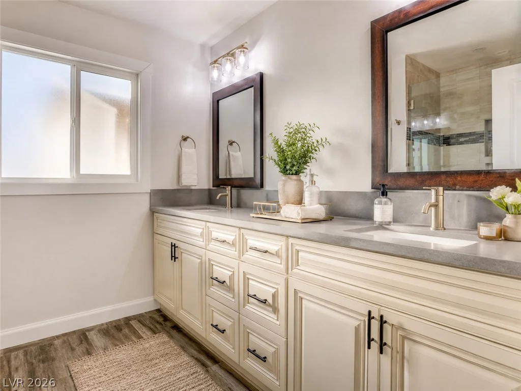 5353 Dorrell, Las Vegas, NV 89131