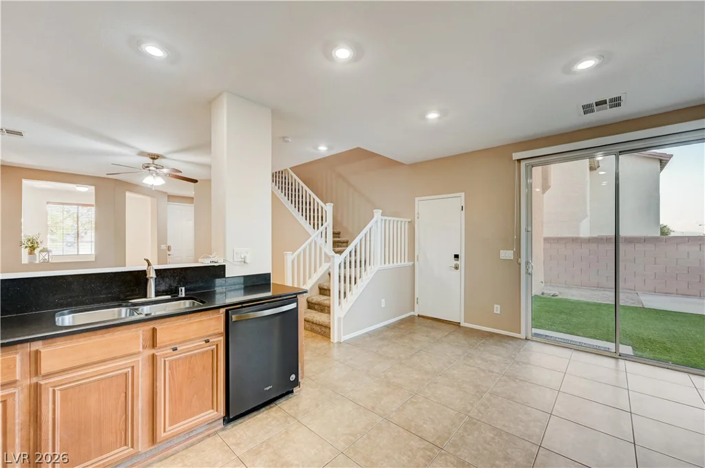 11668 Kindsland, Las Vegas, NV 89183